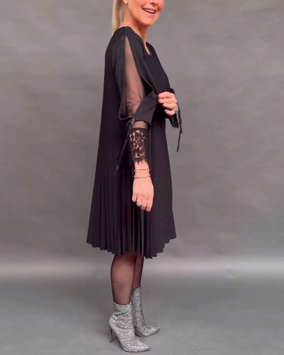 Patchwork lace pleated solid color dress