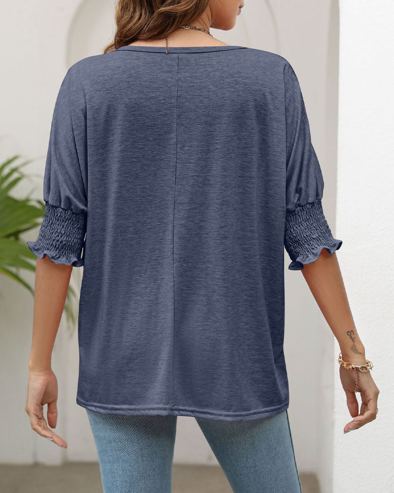 Round neck pleat half-sleeve top