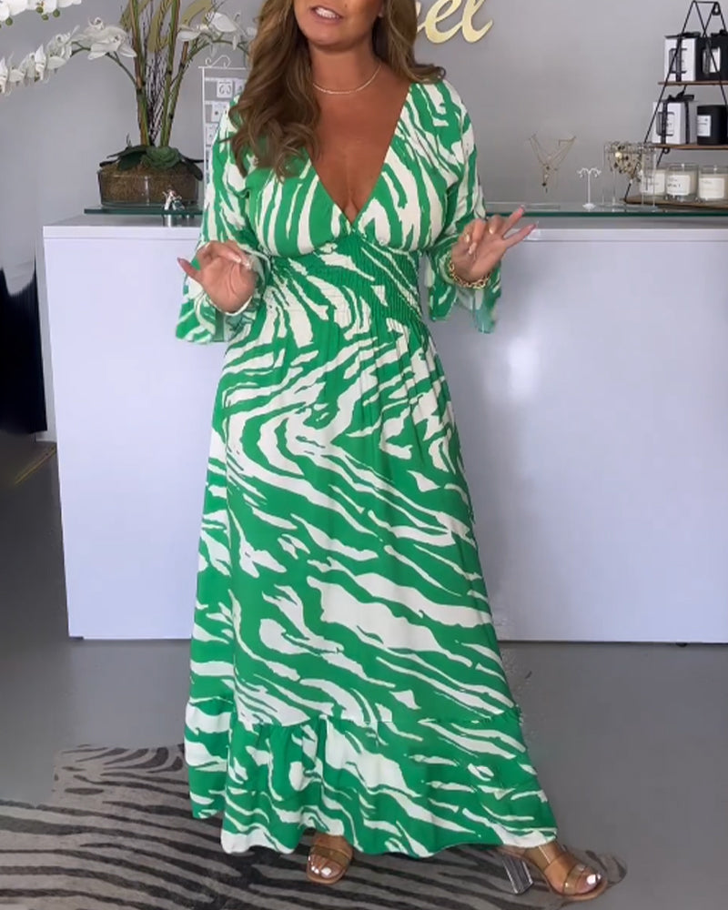 V-neck 3/4 sleeve dress