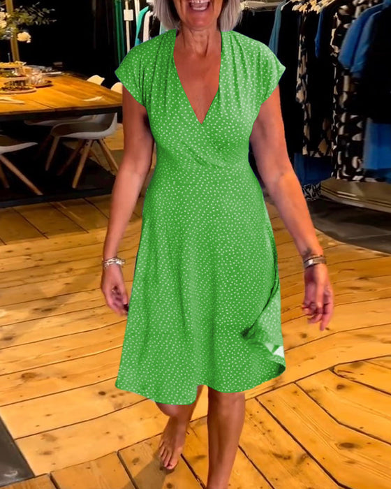 Short sleeve polka dot V-neck dress