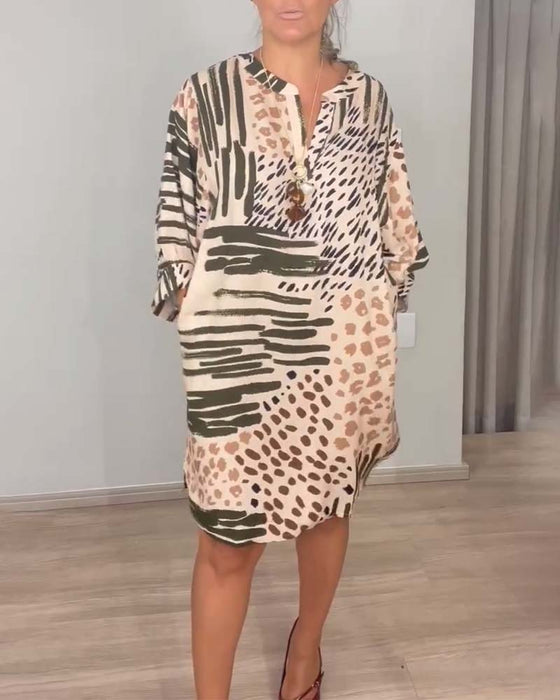 Printed V-neck long-sleeved loose dress