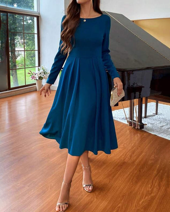 Elegant solid color Dress