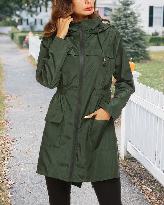 Solid color hooded outdoor coat