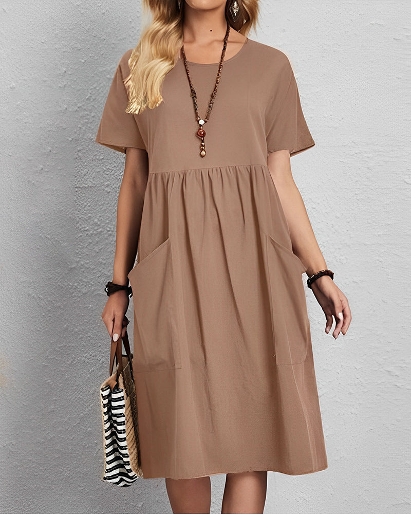 Round neck pleated short sleeve dress