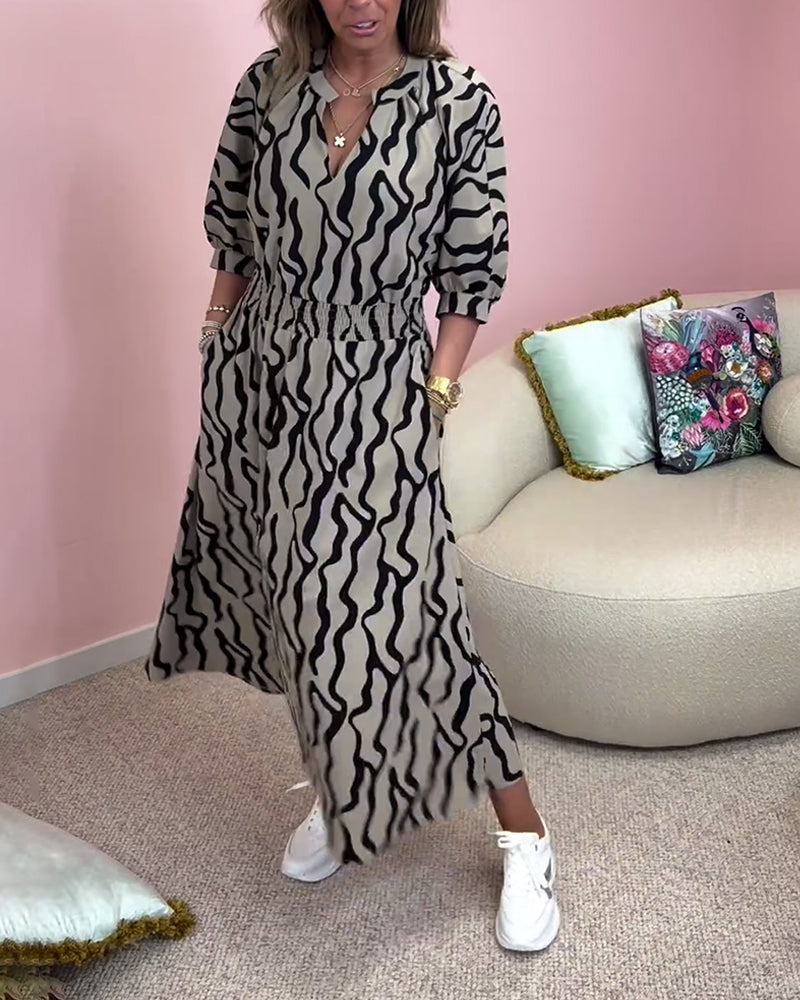 Geometric Print Dress with Pockets