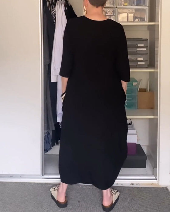 Round neck solid color simple dress