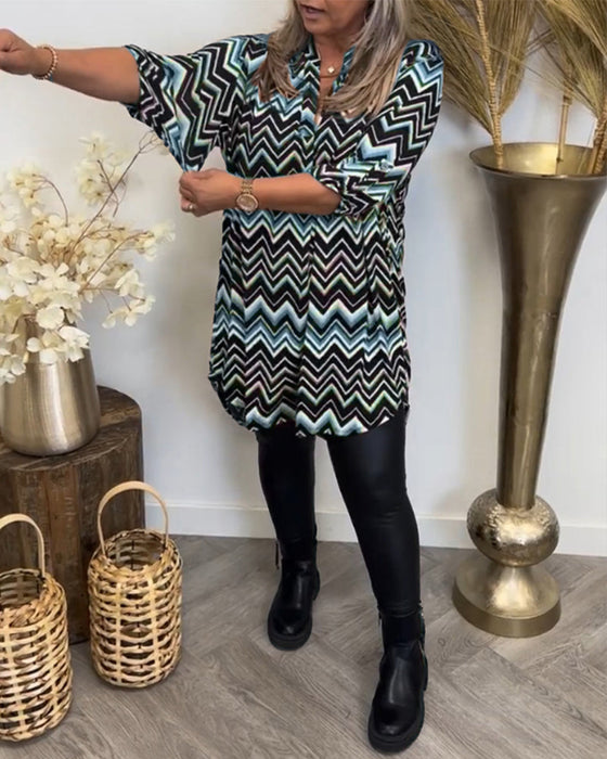 Wave print v-neck dress