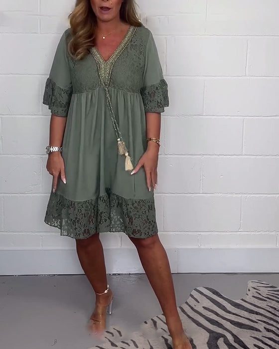 Elegant solid color lace loose V-neck dress