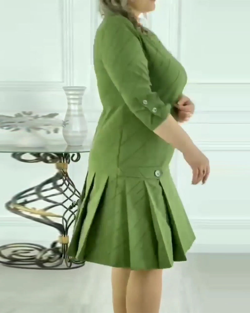 Round neck line printed elegant dress