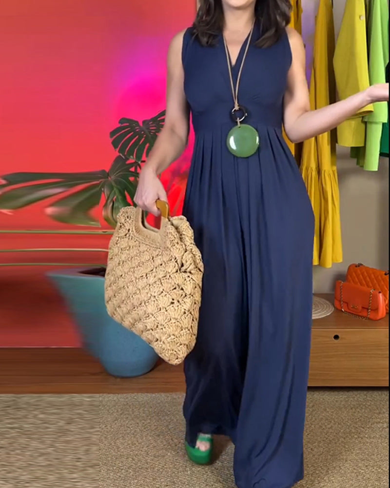 Elegant sleeveless slim long dress