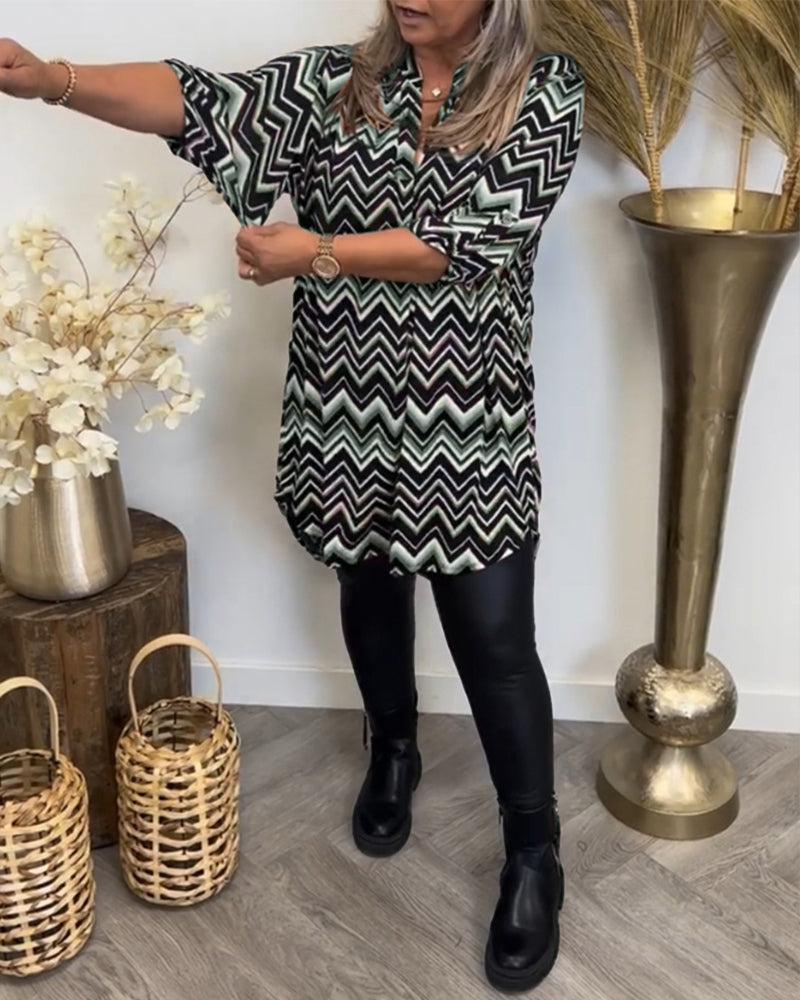 Wave print v-neck dress