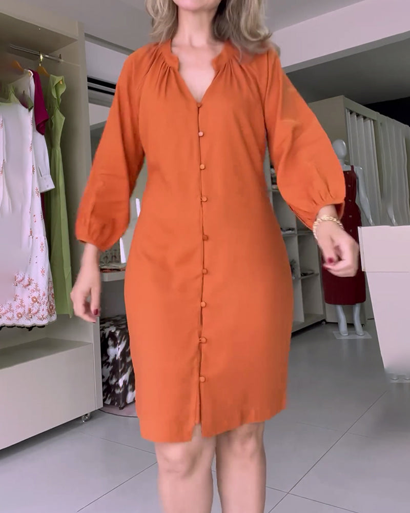 Casual solid color V-neck buttoned lantern sleeve dress