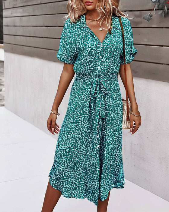 Short-sleeved waisted floral dress