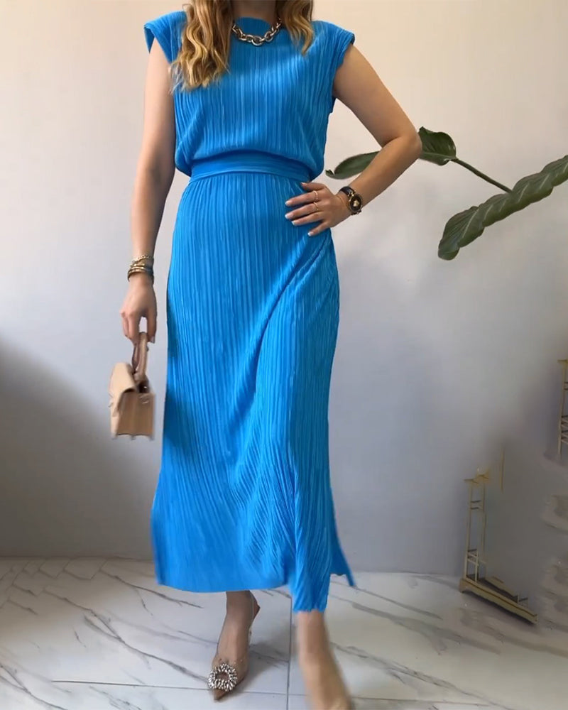 Sleeveless Textured Long Dress