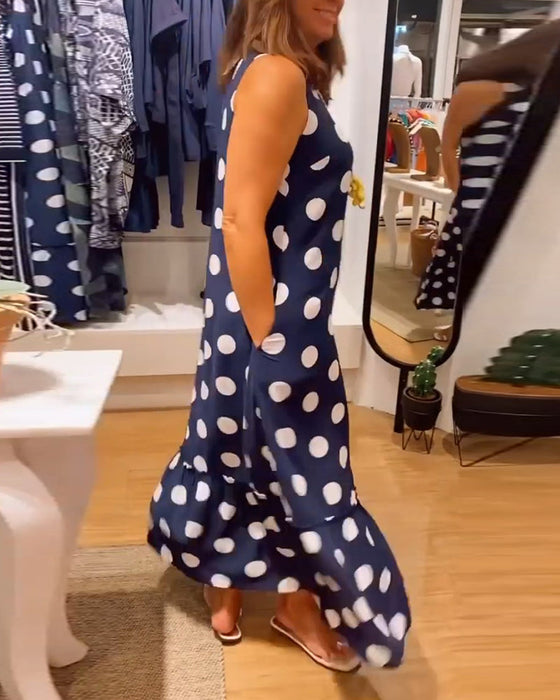 Sleeveless polka-dot pocket dress
