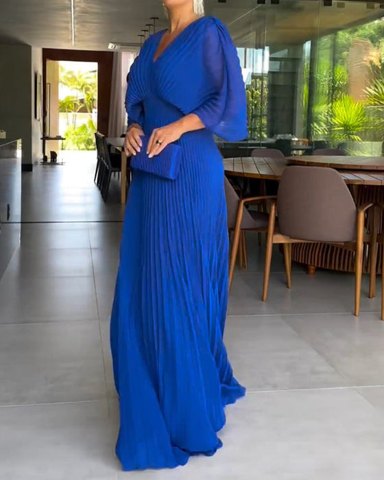 Pleated waist-cinching dress