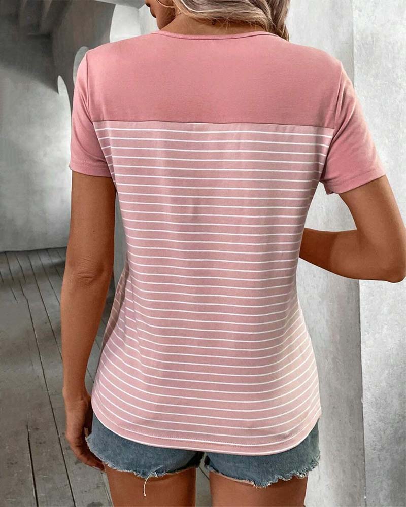 Short-Sleeved Striped Contrast T-Shirt