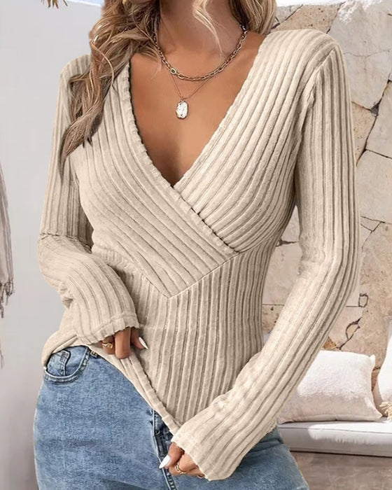 Ribbed v-neck solid color top