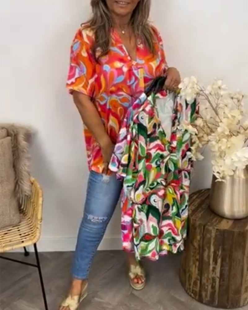 V-neck colorful short-sleeved T-shirt