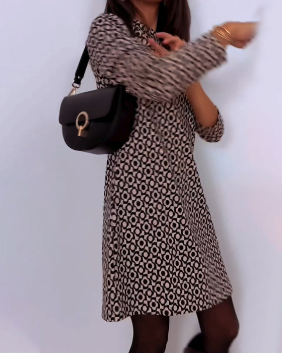 Commuting casual long sleeve dress