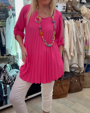 Crew Neck Pleated Blouse