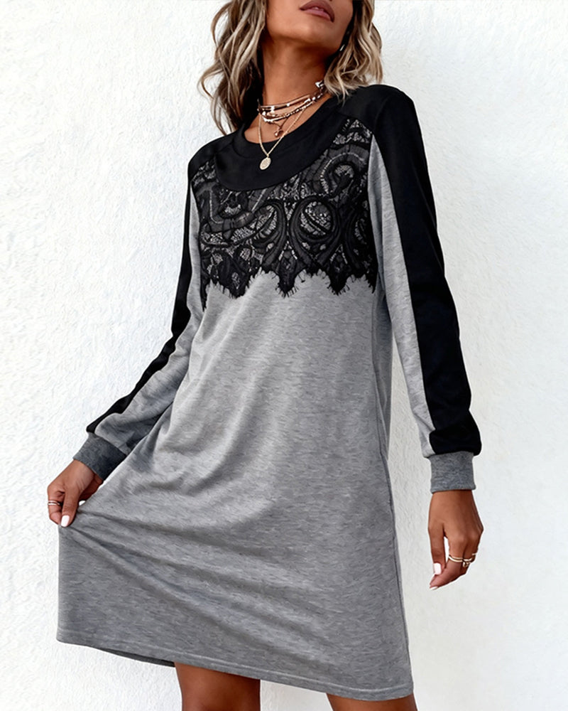 Long-Sleeved Color-Blocked Dress