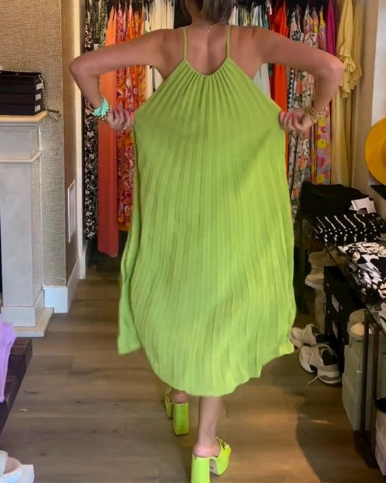 Pleated suspender solid color dress