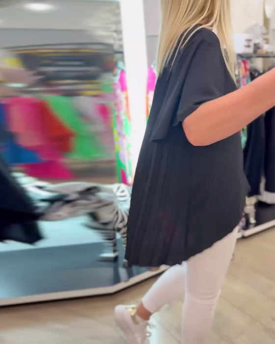 Round Neck Solid Color Blouse