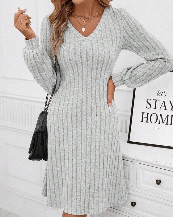 V-neck ribbed solid color dress