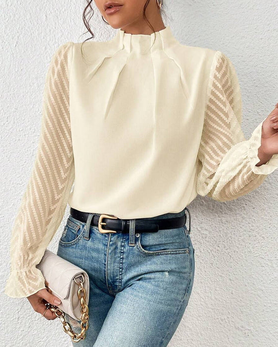 Paneled wave pattern long-sleeved top