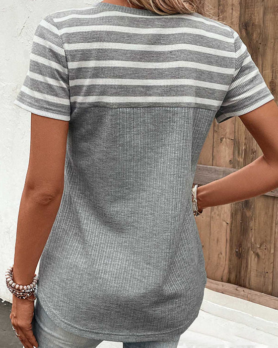 Short Sleeve Stripe Print T-shirt