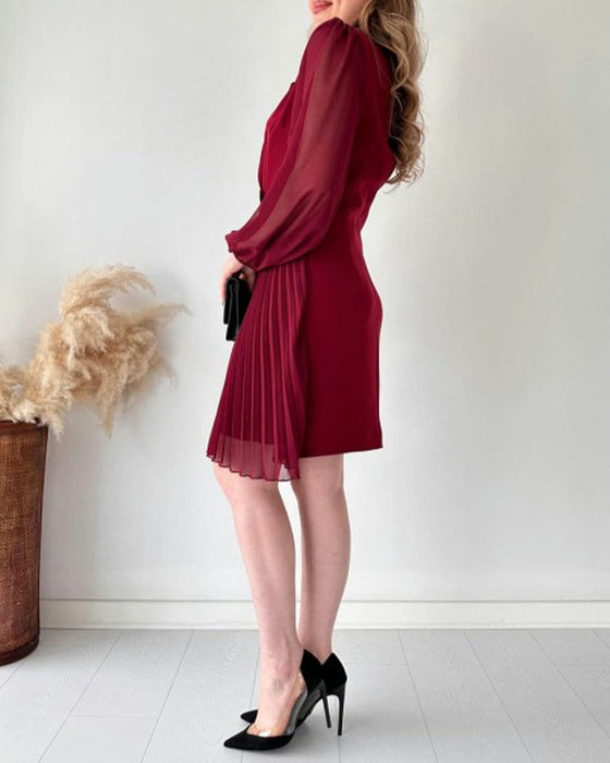 Pleated lapel long-sleeved dress