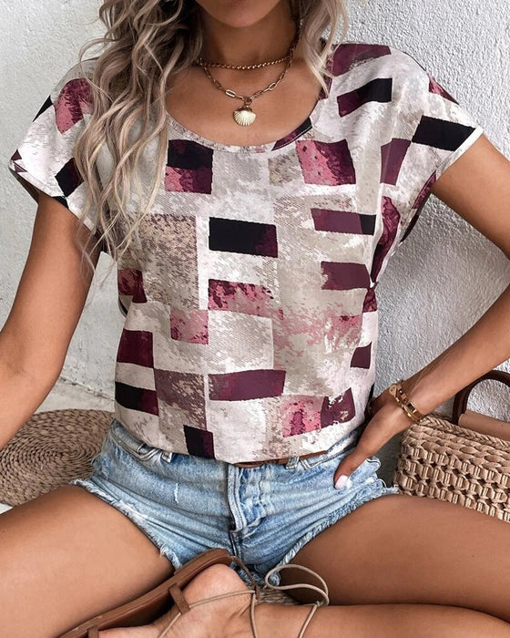 Geometric Print Crew Neck T-shirt