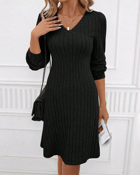 V-neck ribbed solid color dress