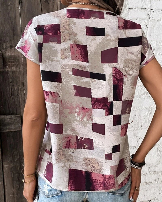 Geometric Print Crew Neck T-shirt