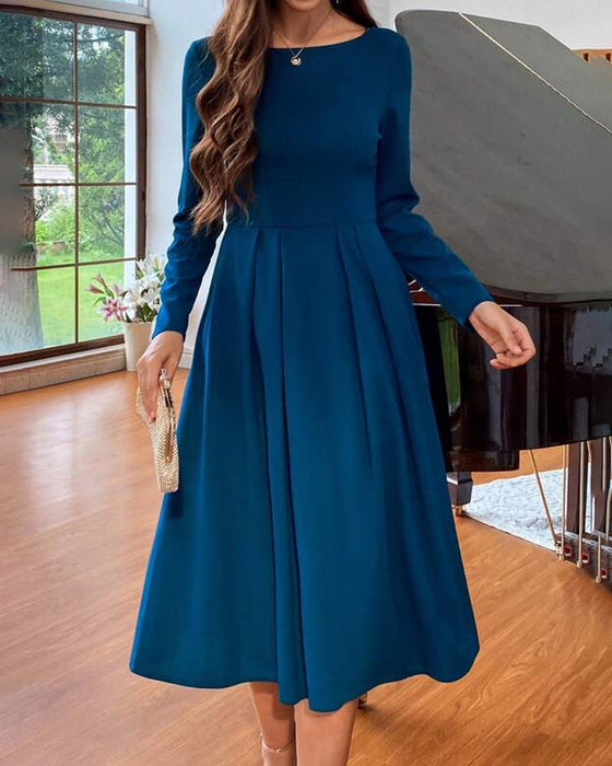 Elegant solid color Dress