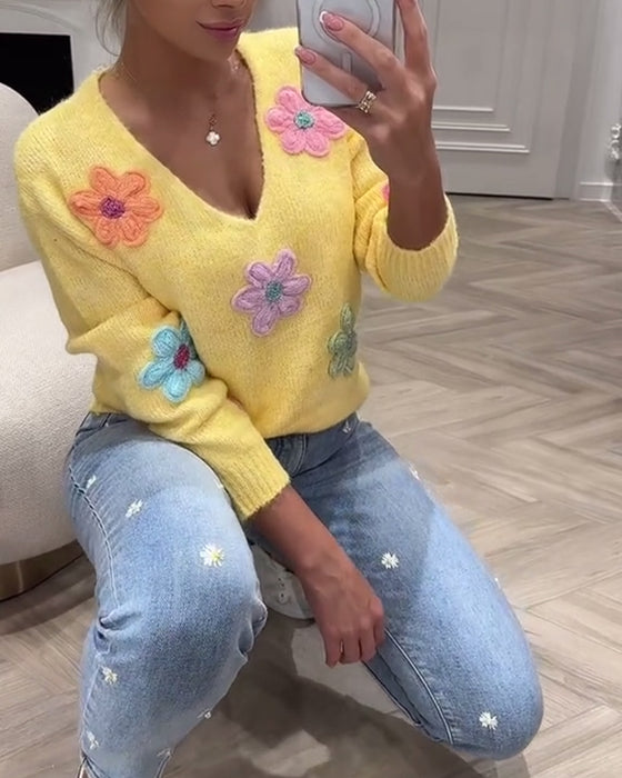 Long-Sleeved Floral V-Neck Pullover
