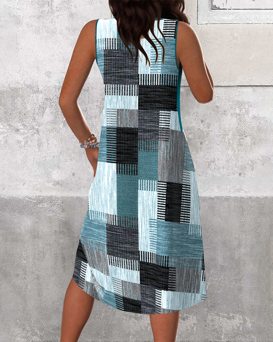 Sleeveless V-Neck Contrast Dress