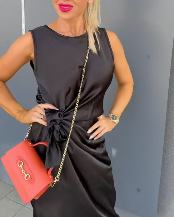 Sleeveless Fitted Waist Solid Dress