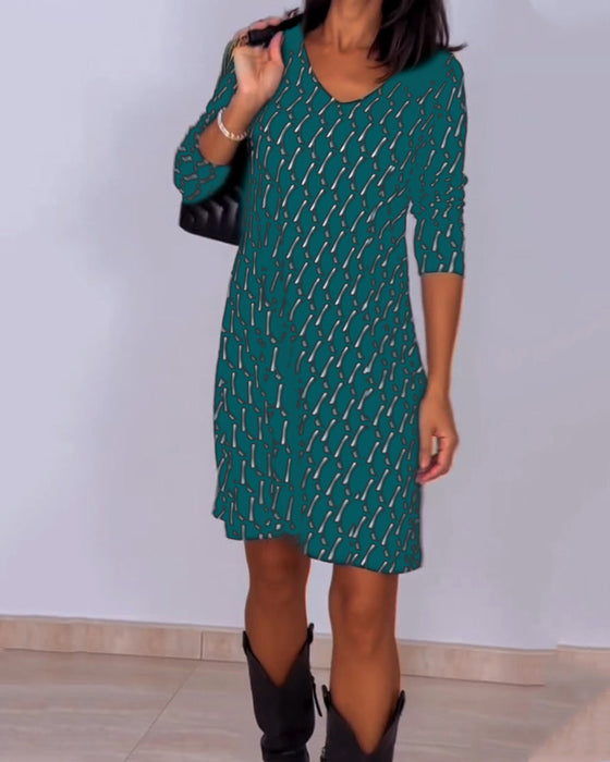 Diamond print v-neck dress