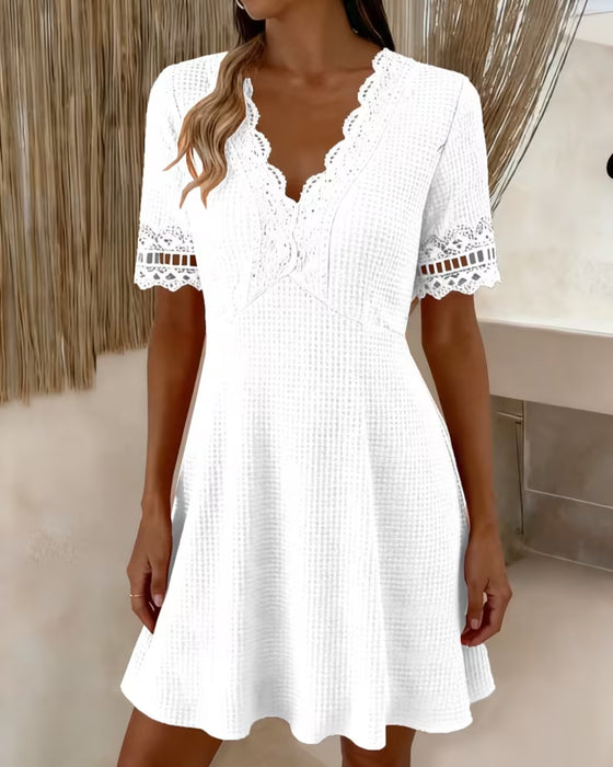 V-Neck Lace Patchwork Waffle Dress