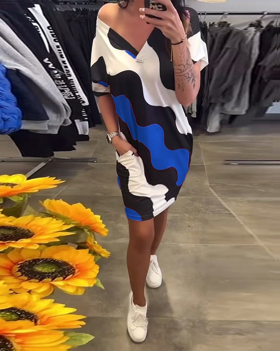 V-Neck Wave Print Dress