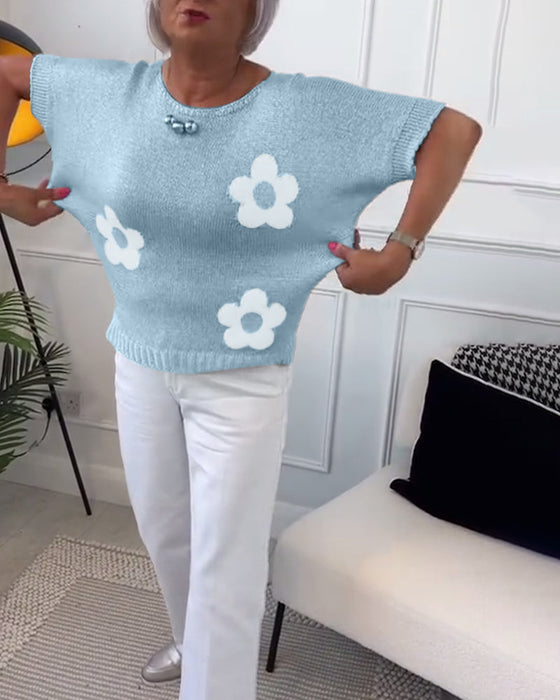 Round neck slim floral pullover sweater