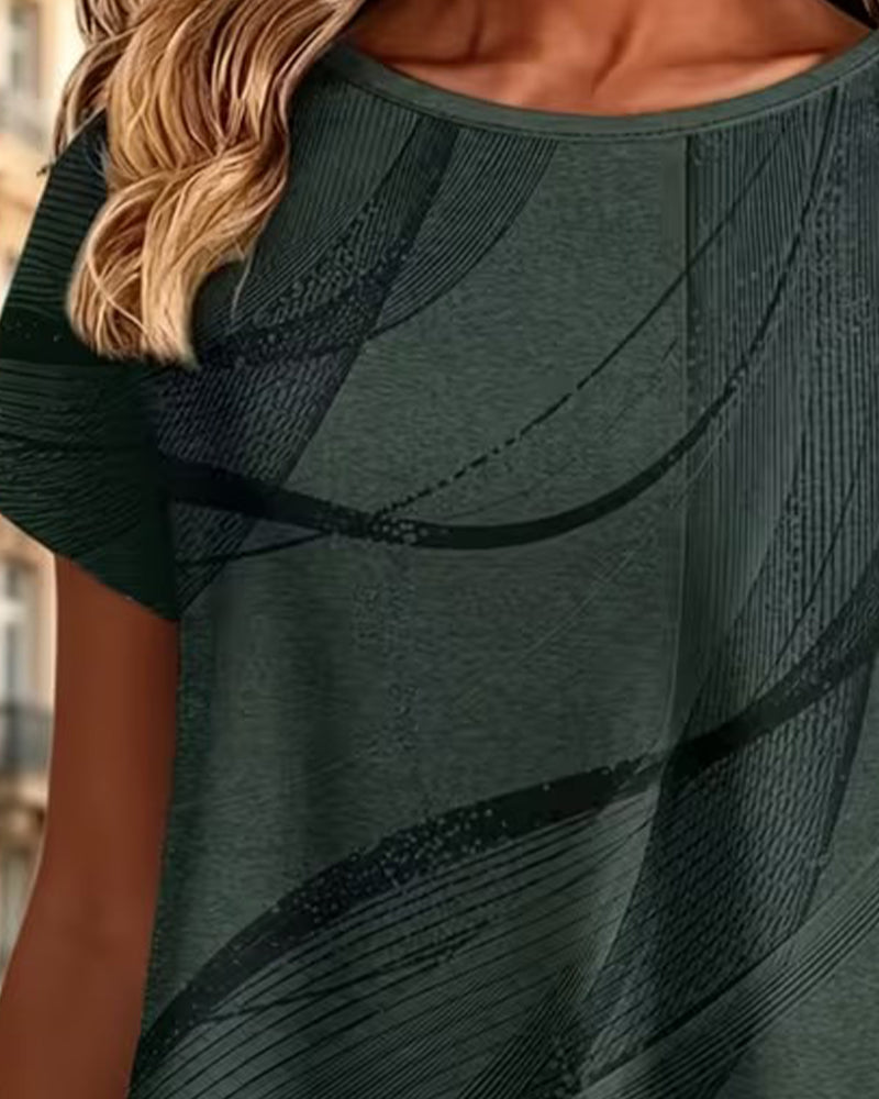 Short Sleeve Asymmetrical Hem T-Shirt