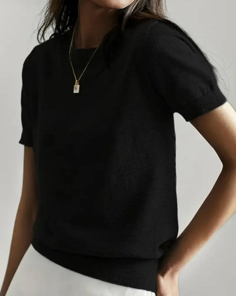 Round Neck Short Sleeve Thin Knit Pullover