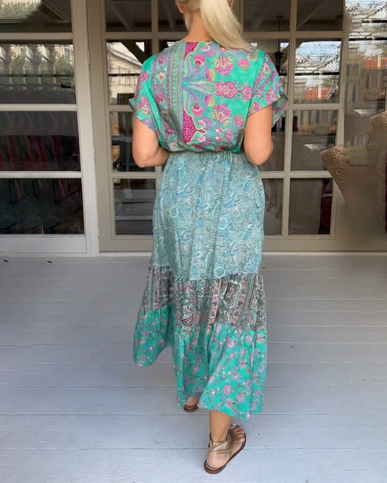 V-neck printed elegant dress