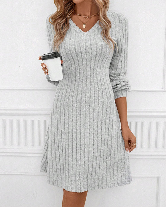 V-neck ribbed solid color dress