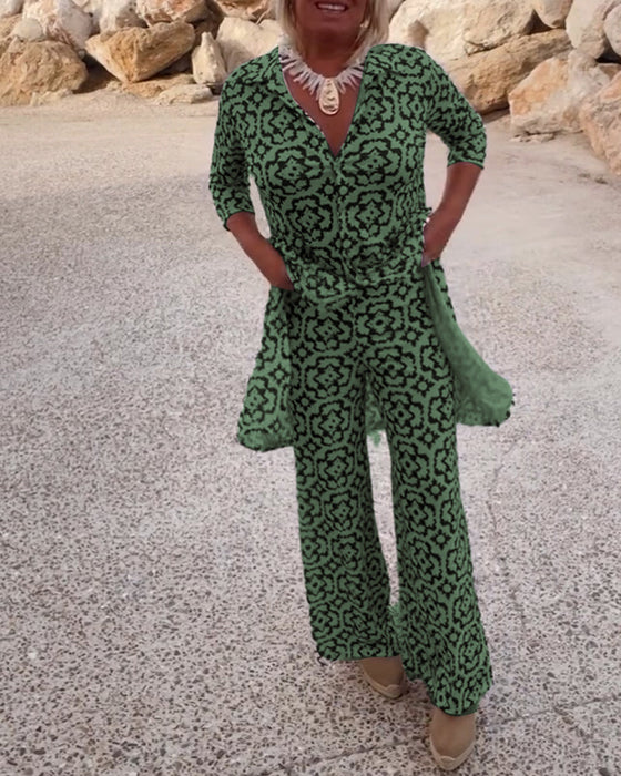 Vintage printed lapel button set