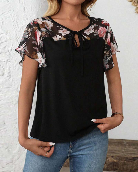 Short-Sleeved Lace-Up Printed Blouse
