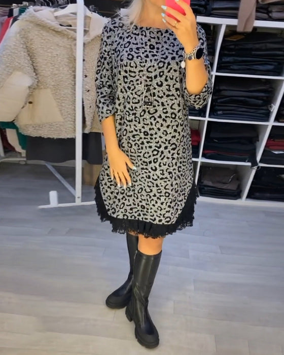 Leopard print slimming dress